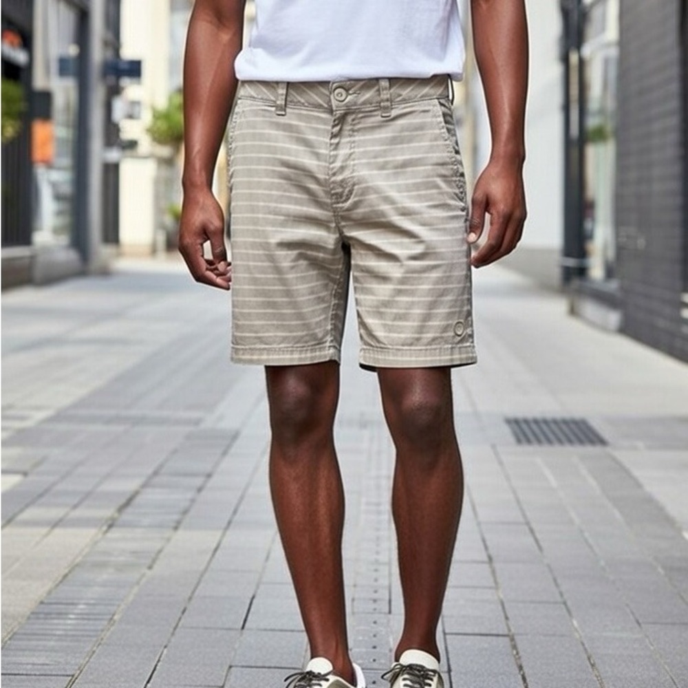 HANG TEN MEN’S FLAT FRONT STRIPED SHORTS SIZE 32